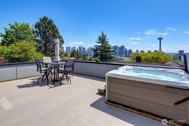 371 Prospect Street, Seattle, WA 98109