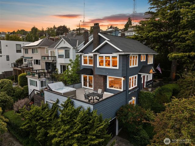 371 Prospect Street, Seattle, WA 98109