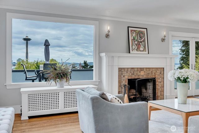 371 Prospect Street, Seattle, WA 98109