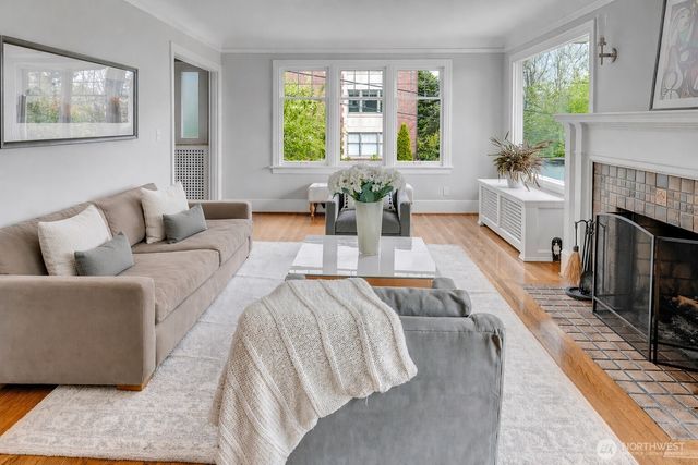 371 Prospect Street, Seattle, WA 98109