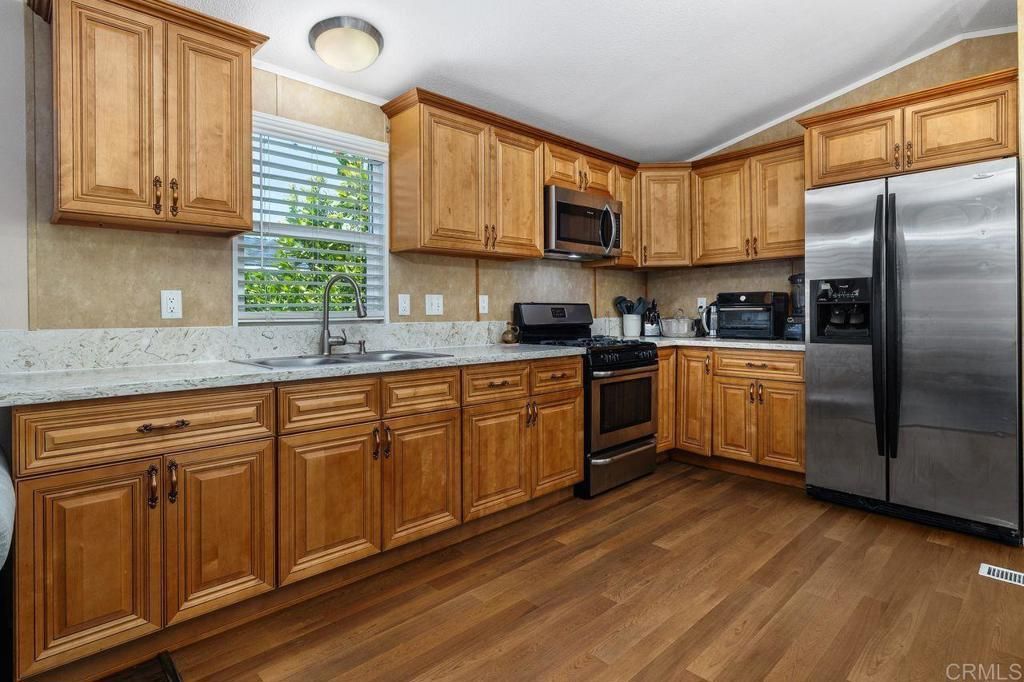 Image 2 of property listing at 400 N Melrose Drive 35, Vista, CA 92083