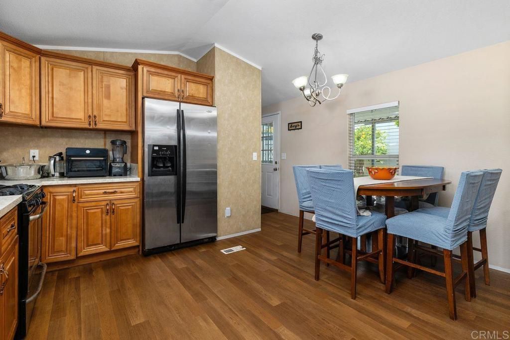 Image 20 of property listing at 400 N Melrose Drive 35, Vista, CA 92083