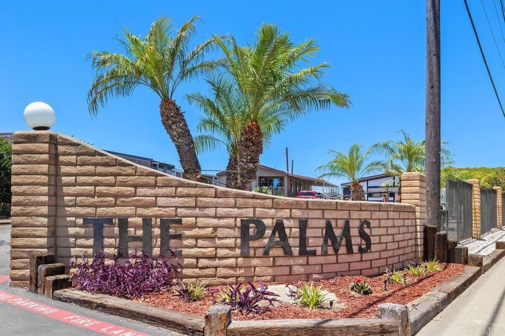 Image 3 of property listing at 400 N Melrose Drive 35, Vista, CA 92083