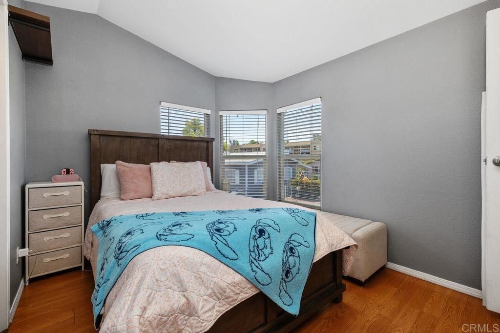 Image 9 of property listing at 400 N Melrose Drive 35, Vista, CA 92083