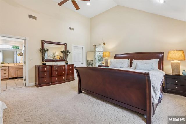 43 N Pleasant Avenue, Ridgewood, NJ 07450