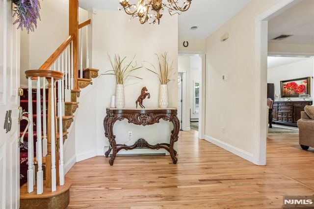 43 N Pleasant Avenue, Ridgewood, NJ 07450