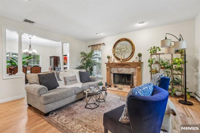43 N Pleasant Avenue, Ridgewood, NJ 07450