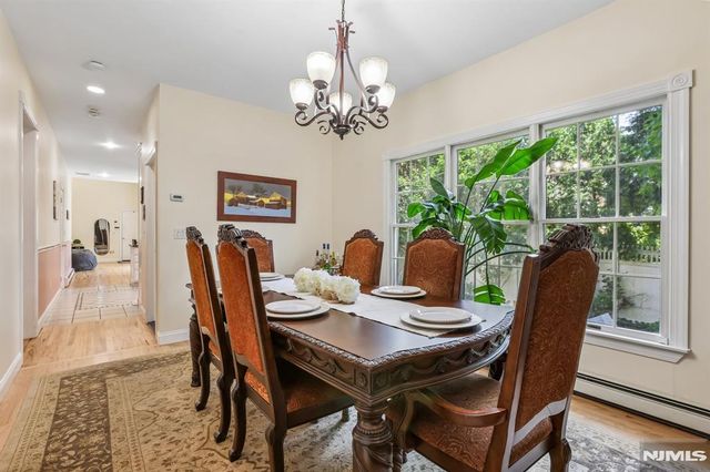 43 N Pleasant Avenue, Ridgewood, NJ 07450