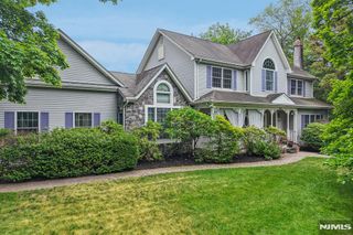 43 N Pleasant Avenue, Ridgewood, NJ 07450