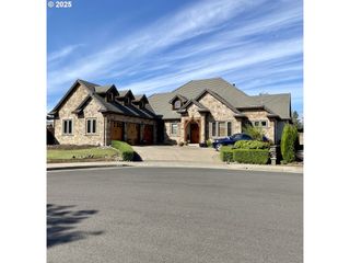 625 ST ANDREWS Loop, Creswell, OR 97426
