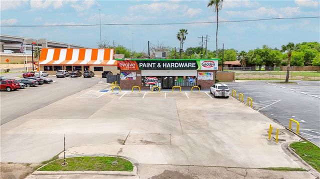 1100 N Cage Boulevard, Pharr, TX 78577