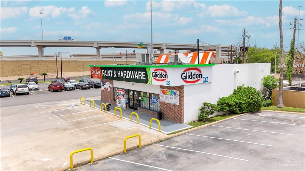 1100 N Cage Boulevard, Pharr, TX 78577