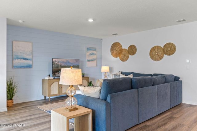 2401 Dawson Court, Ormond Beach, FL 32174