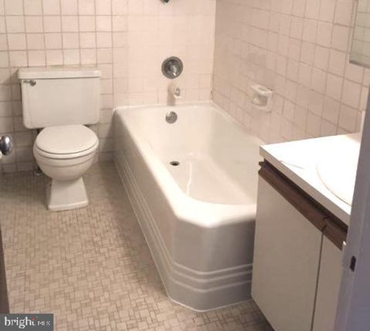 1030-E LANCASTER AVE #126, Bryn Mawr, PA 19010