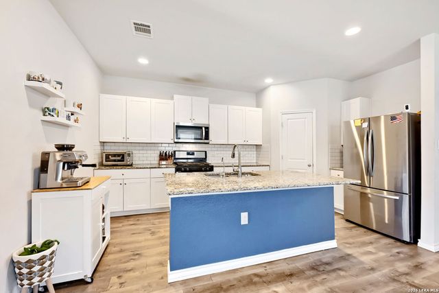 383 ARBOR HLS, New Braunfels, TX 78130