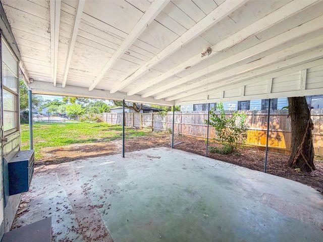 106 AVENUE D SW, Winter Haven, FL 33880