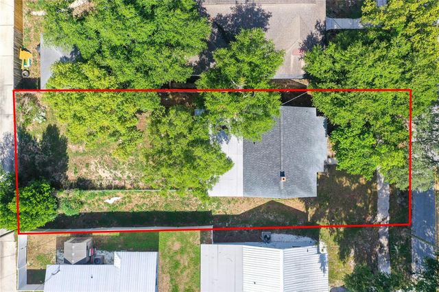 106 AVENUE D SW, Winter Haven, FL 33880