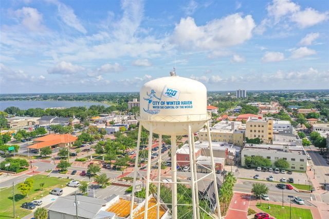 106 AVENUE D SW, Winter Haven, FL 33880