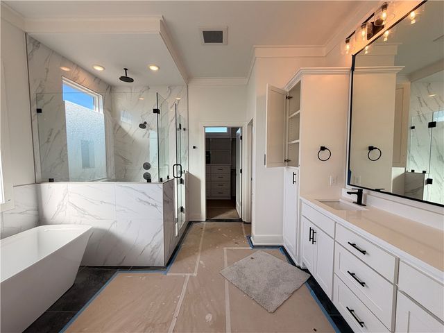 6014 S 40th Place, Rogers, AR 72758