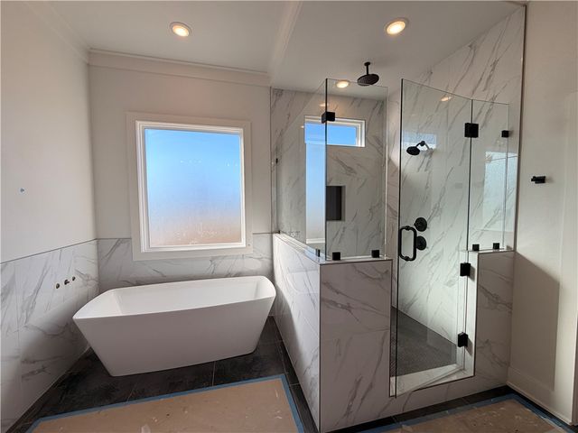 6014 S 40th Place, Rogers, AR 72758