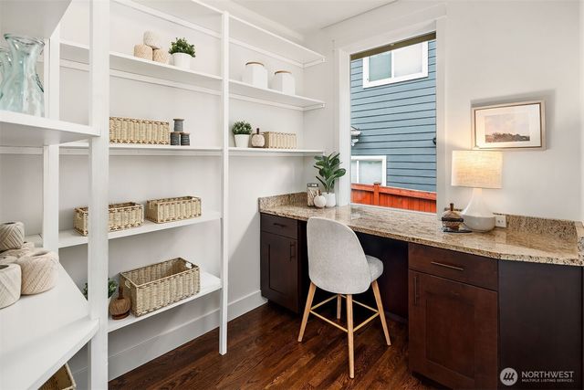 2414 185th Place NE, Redmond, WA 98052