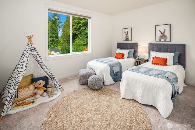 2414 185th Place NE, Redmond, WA 98052