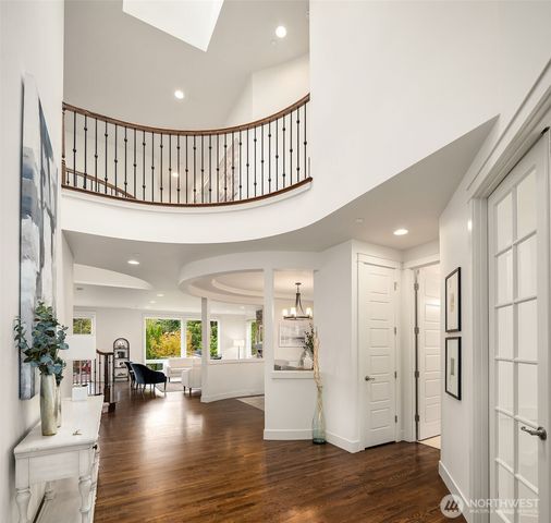 2414 185th Place NE, Redmond, WA 98052