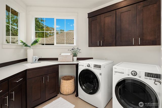 2414 185th Place NE, Redmond, WA 98052