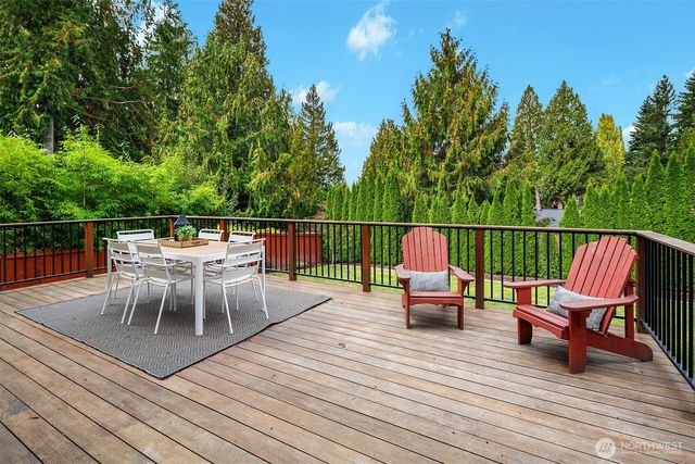 2414 185th Place NE, Redmond, WA 98052