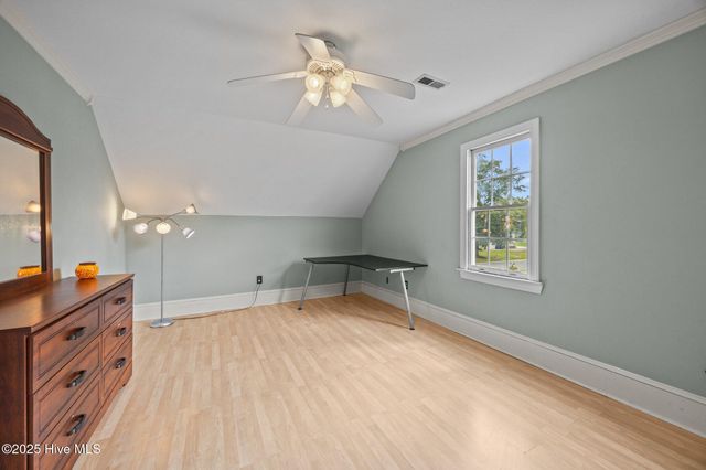 102 White Oak Drive, Greenville, NC 27858