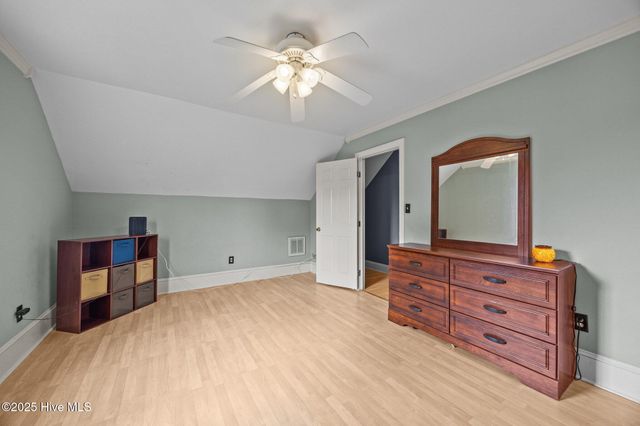 102 White Oak Drive, Greenville, NC 27858
