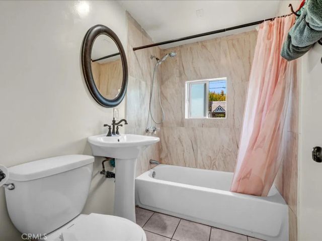 5072 Gardenia, Long Beach, CA 90807
