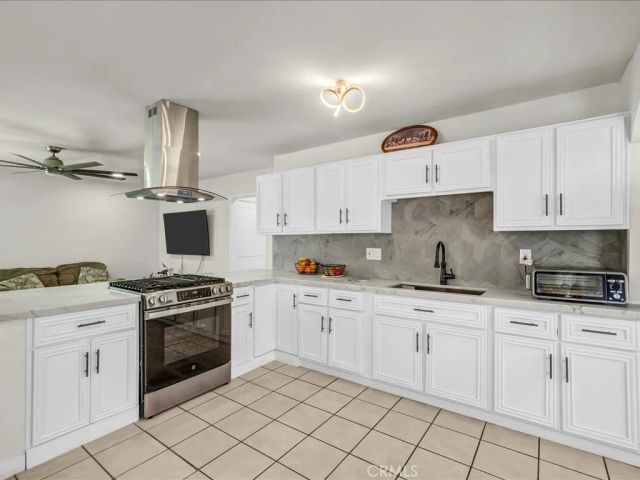 5072 Gardenia, Long Beach, CA 90807