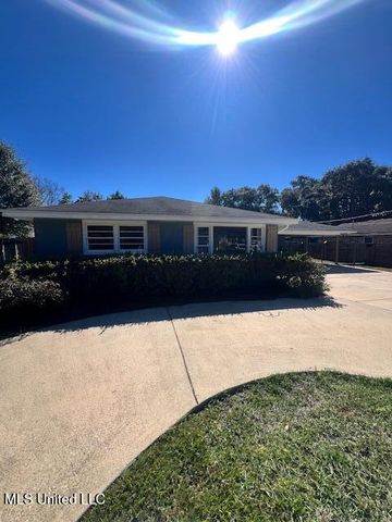471 Glen Valley Way, Gulfport, MS 39507