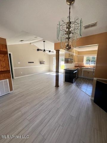 471 Glen Valley Way, Gulfport, MS 39507