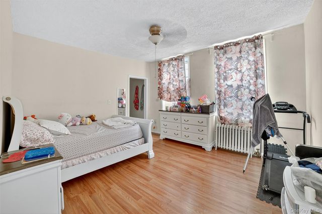 154 Radford Street 5H, Yonkers, NY 10705