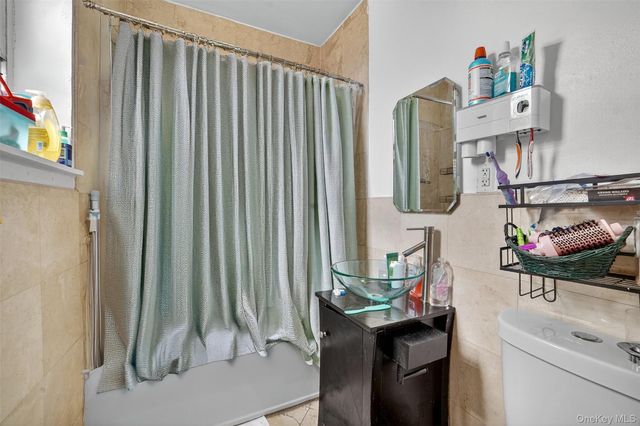 154 Radford Street 5H, Yonkers, NY 10705