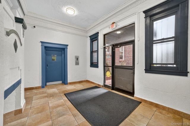 154 Radford Street 5H, Yonkers, NY 10705