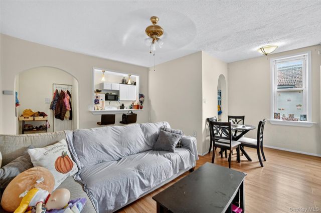 154 Radford Street 5H, Yonkers, NY 10705