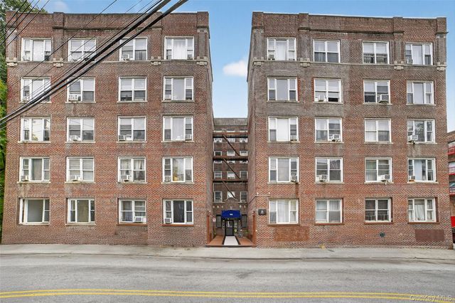 154 Radford Street 5H, Yonkers, NY 10705