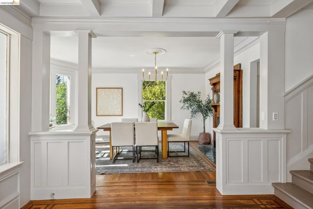 1138 Bella Vista Ave, Oakland, CA 94610