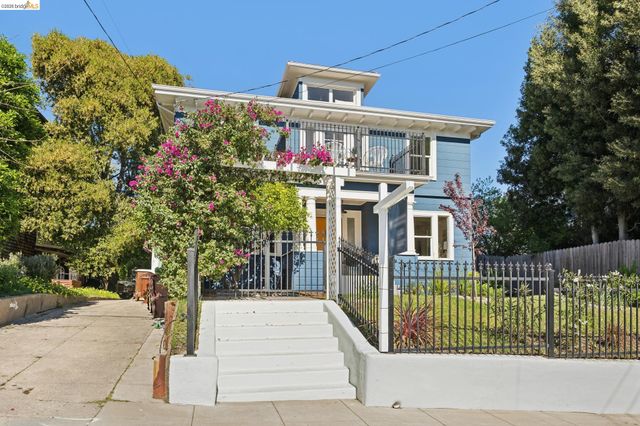 1138 Bella Vista Ave, Oakland, CA 94610