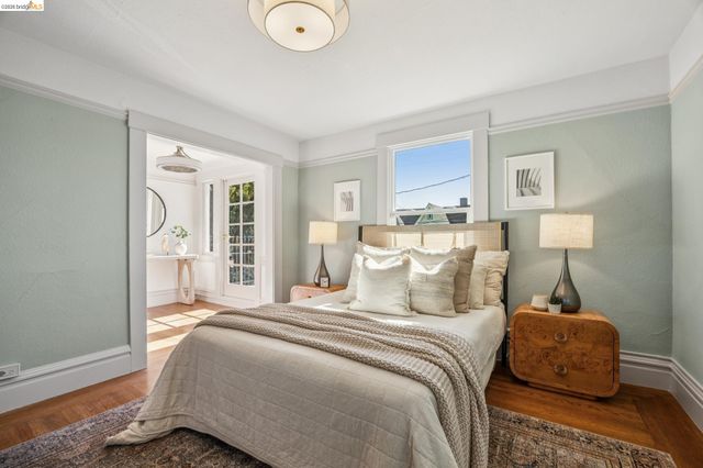 1138 Bella Vista Ave, Oakland, CA 94610