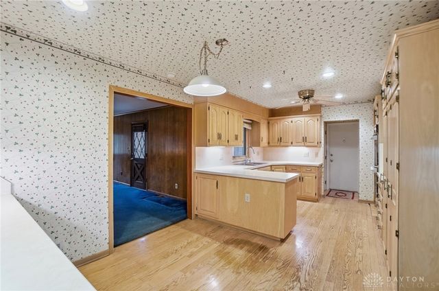 489 Jenny Lane, Centerville, OH 45459