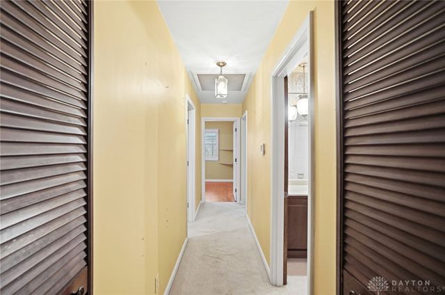 489 Jenny Lane, Centerville, OH 45459