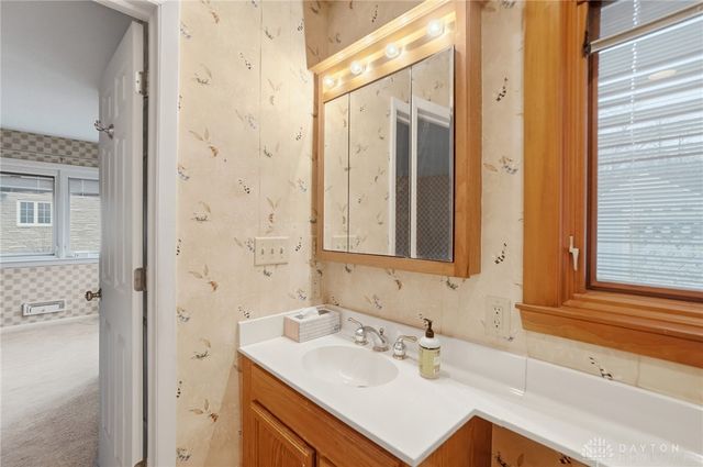 489 Jenny Lane, Centerville, OH 45459