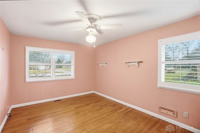 489 Jenny Lane, Centerville, OH 45459