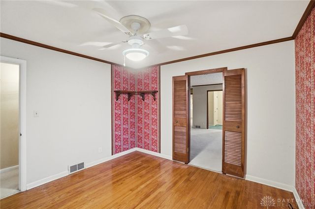 489 Jenny Lane, Centerville, OH 45459