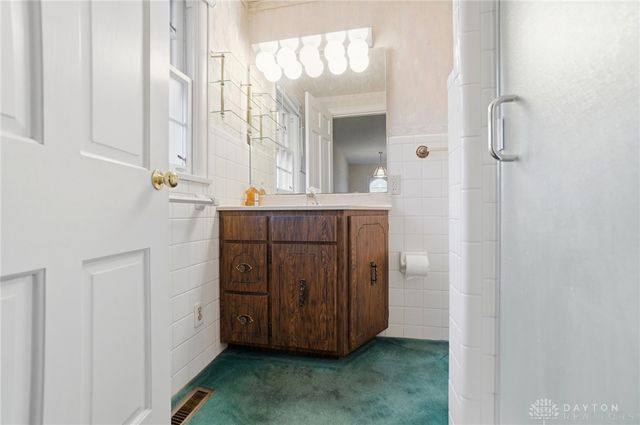 489 Jenny Lane, Centerville, OH 45459