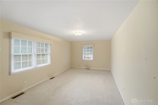 489 Jenny Lane, Centerville, OH 45459